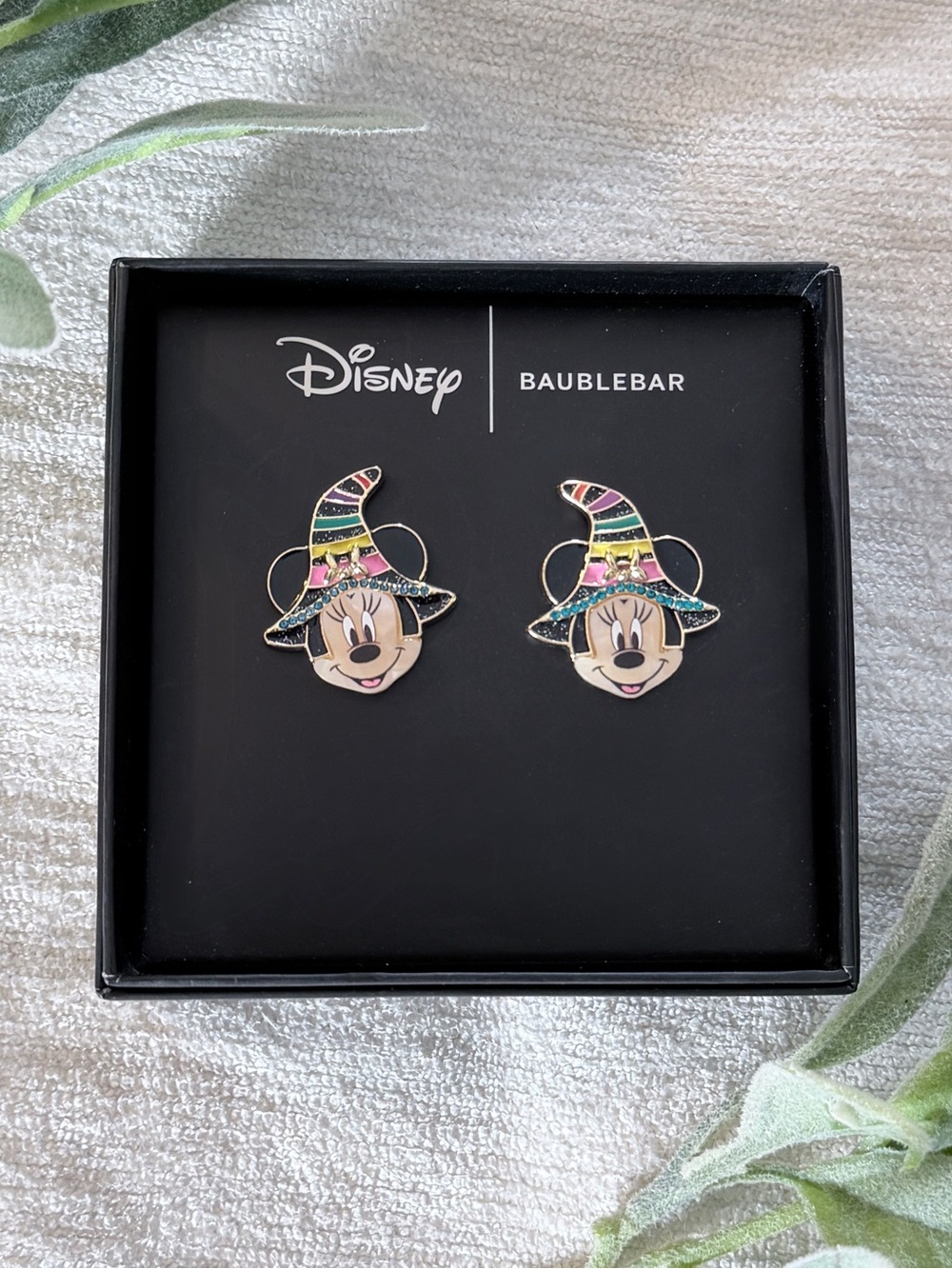 Disney BaubleBar Minnie x BaubleBar Minnie Mouse Witch Halloween Earrings